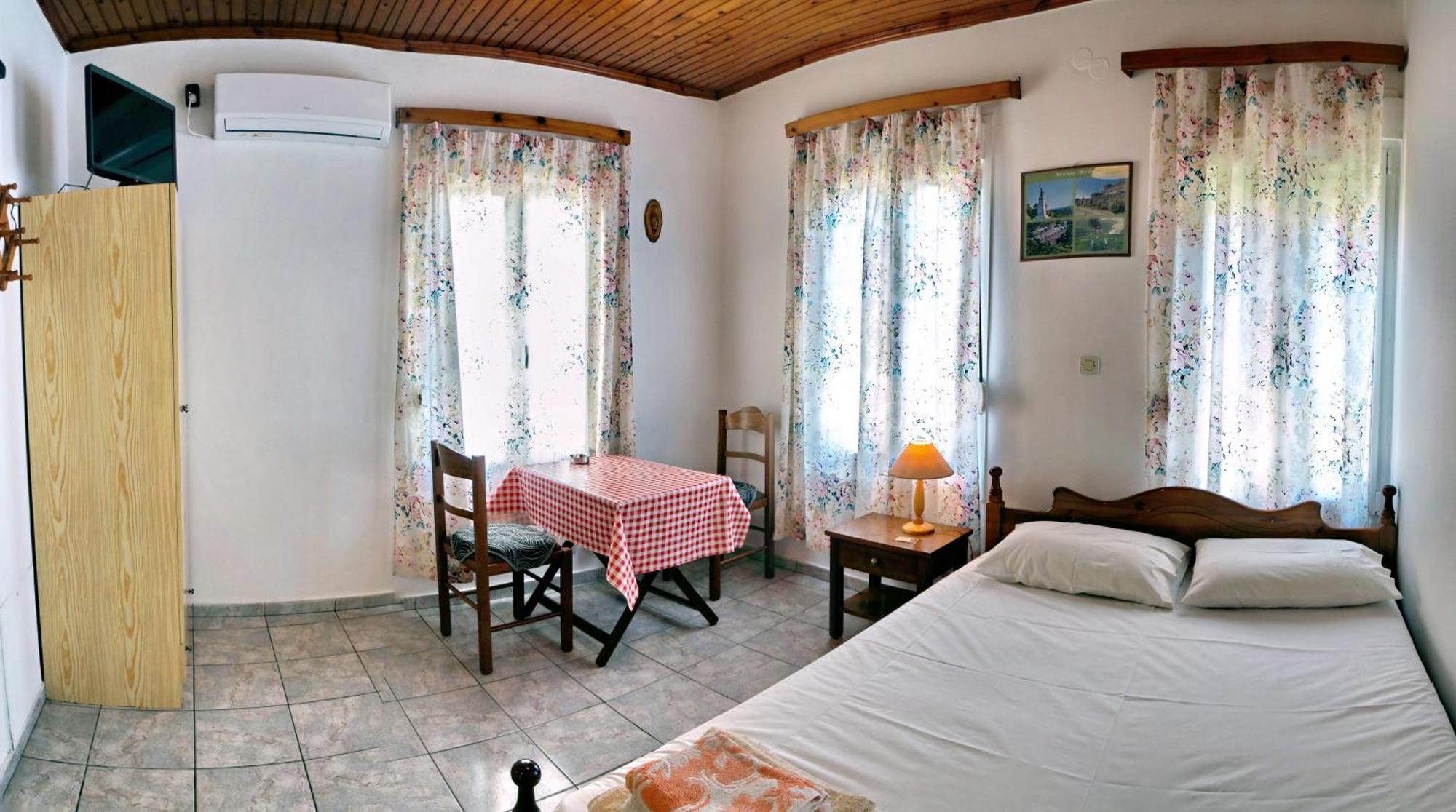 Angelos Rooms Mytilíni Dış mekan fotoğraf