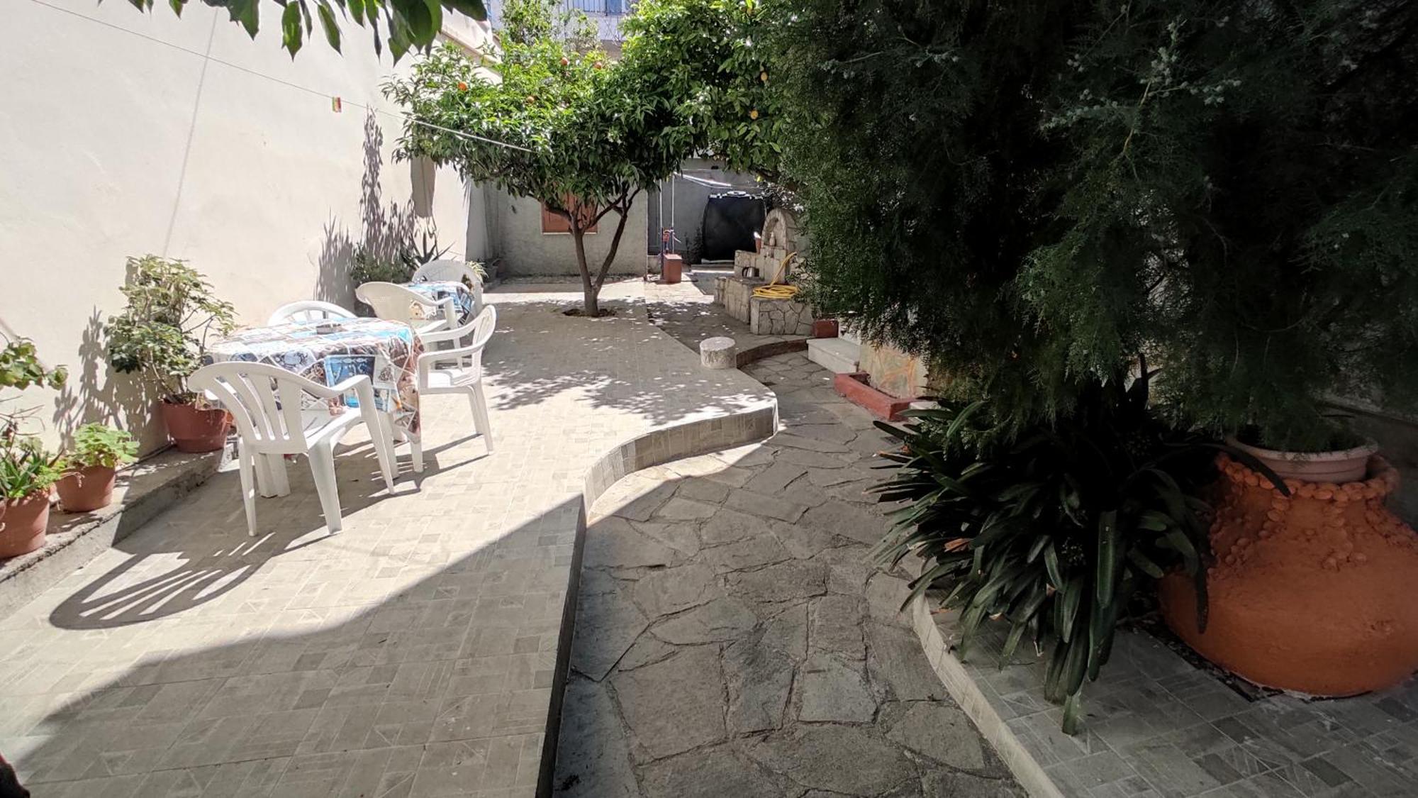 Angelos Rooms Mytilíni Dış mekan fotoğraf