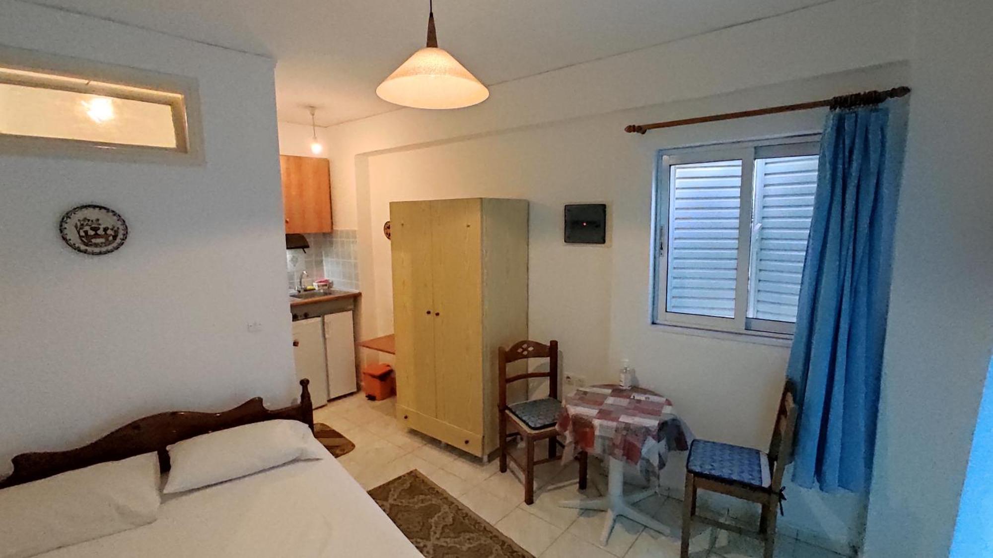 Angelos Rooms Mytilíni Dış mekan fotoğraf